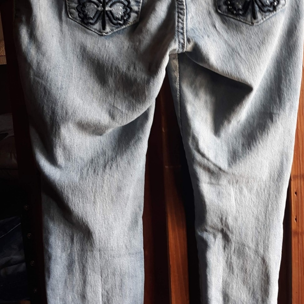 Jeans - Picture 4 of 4